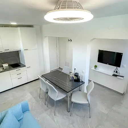 Apartamento Rouge Sveti Filip i Jakov